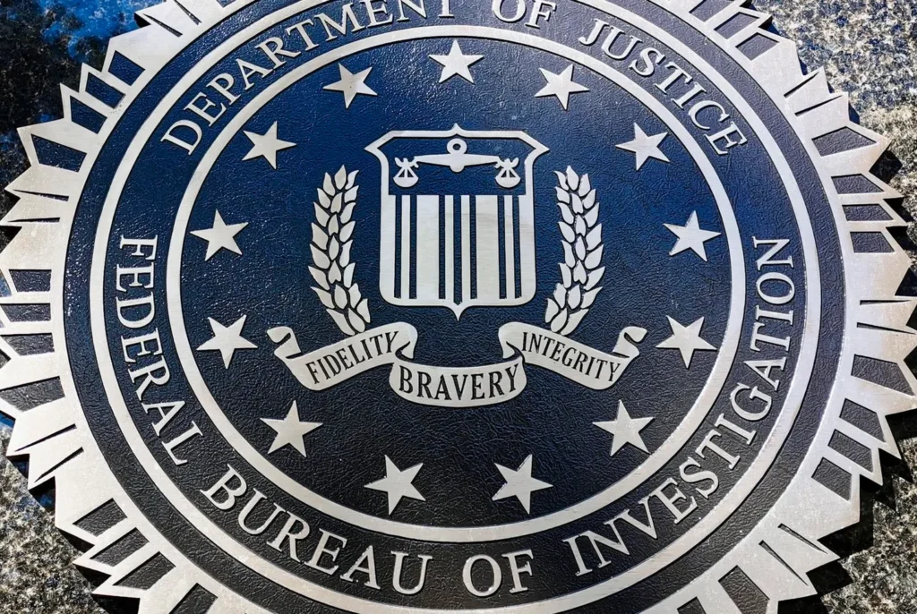 FBI Warning Smartphone Users Delete Messages